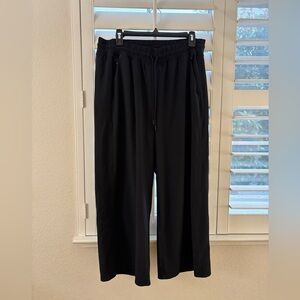 Athleta draw string black flowy pants